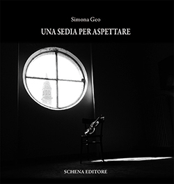Una-sedia-per-aspettare una-sedia-per-aspettare